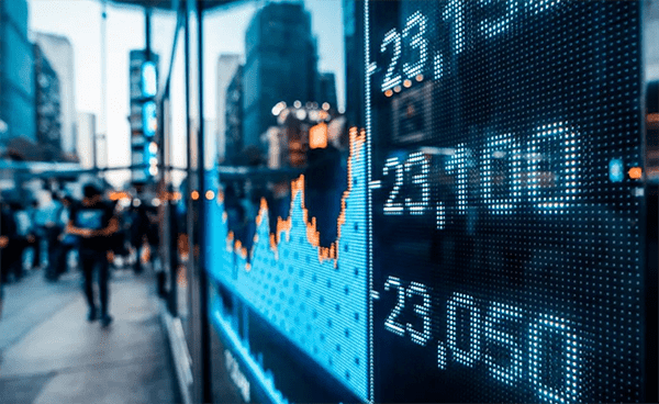 [福州私人借钱]银行急拉存款备战“中考”：存50万利率上浮50%